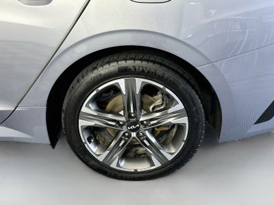 2022 Kia K5 EX