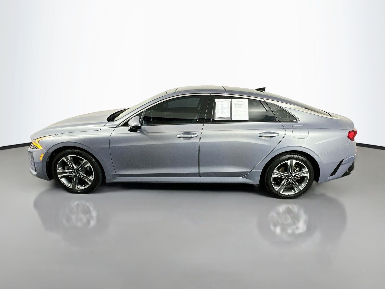 2022 Kia K5 EX