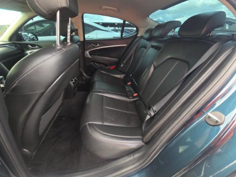 2022 Genesis G70 2.0T