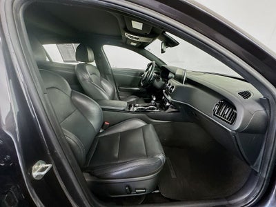 2020 Kia Stinger GT-Line