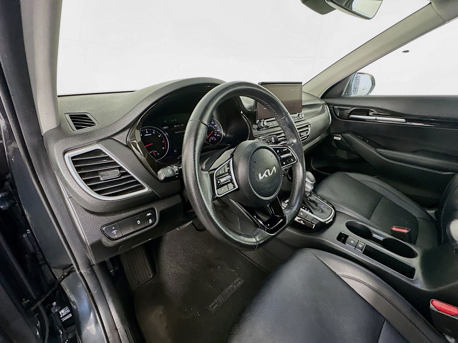 2023 Kia Seltos SX