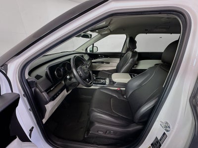 2023 Kia Carnival EX