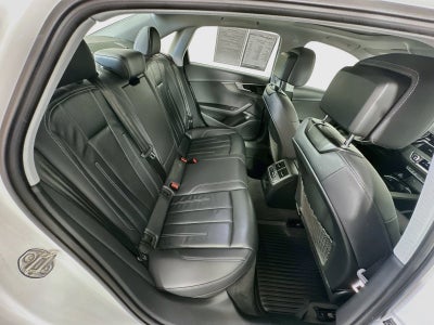 2021 Audi A4 40 Premium quattro