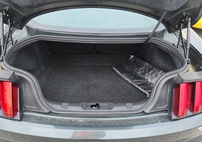 2016 Ford Mustang V6