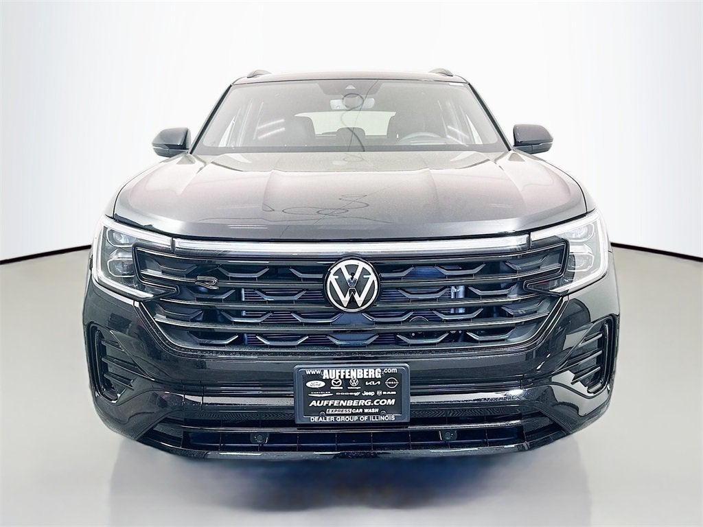 2026 Volkswagen Atlas Cross Sport 2.0T SEL R-Line Black