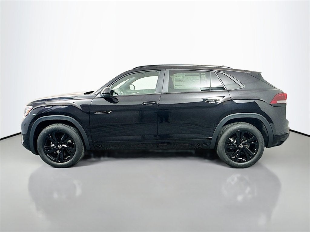 2026 Volkswagen Atlas Cross Sport 2.0T SEL R-Line Black