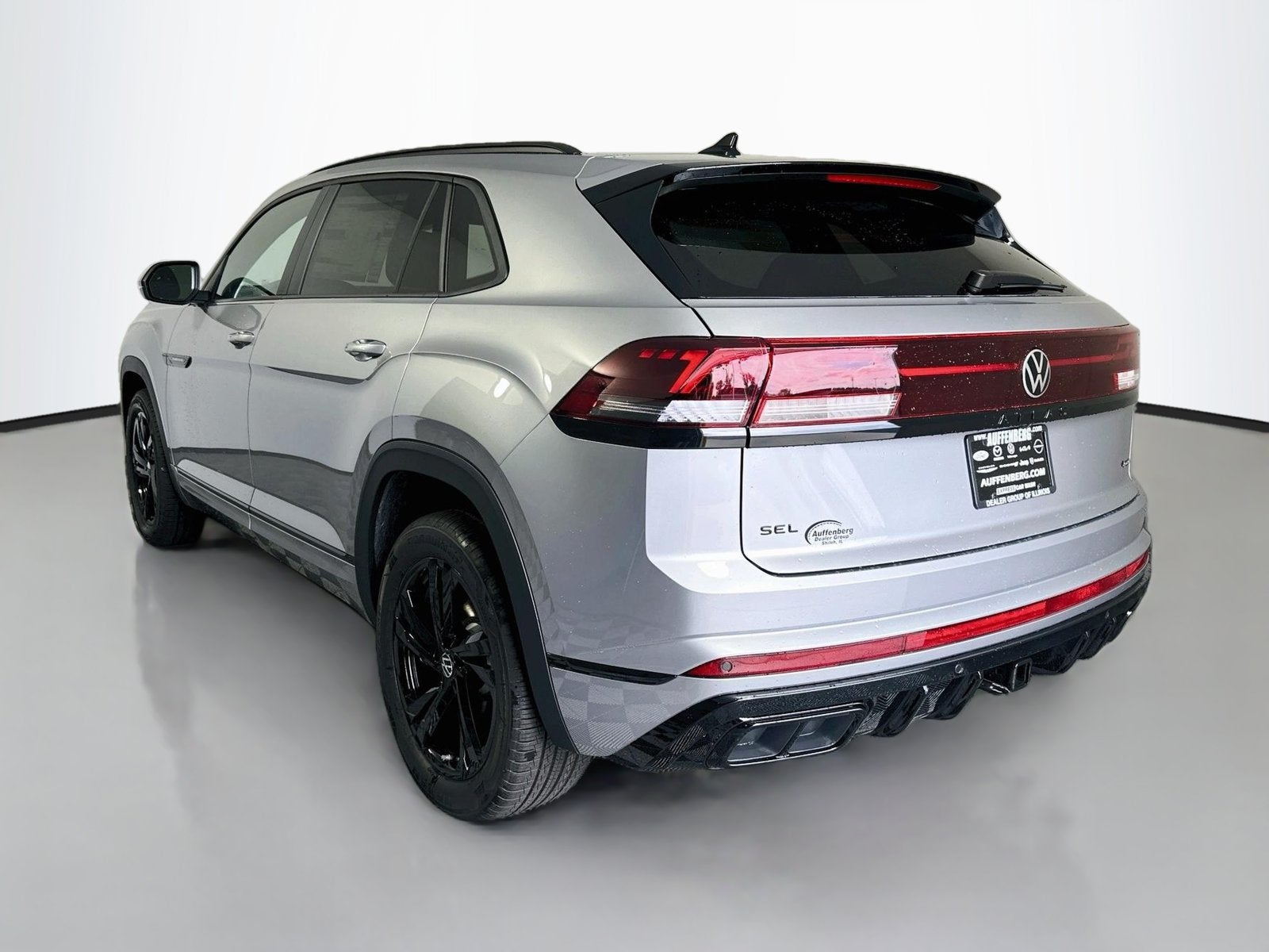 2026 Volkswagen Atlas Cross Sport 2.0T SEL R-Line Black