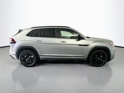 2026 Volkswagen Atlas Cross Sport 2.0T SEL R-Line Black