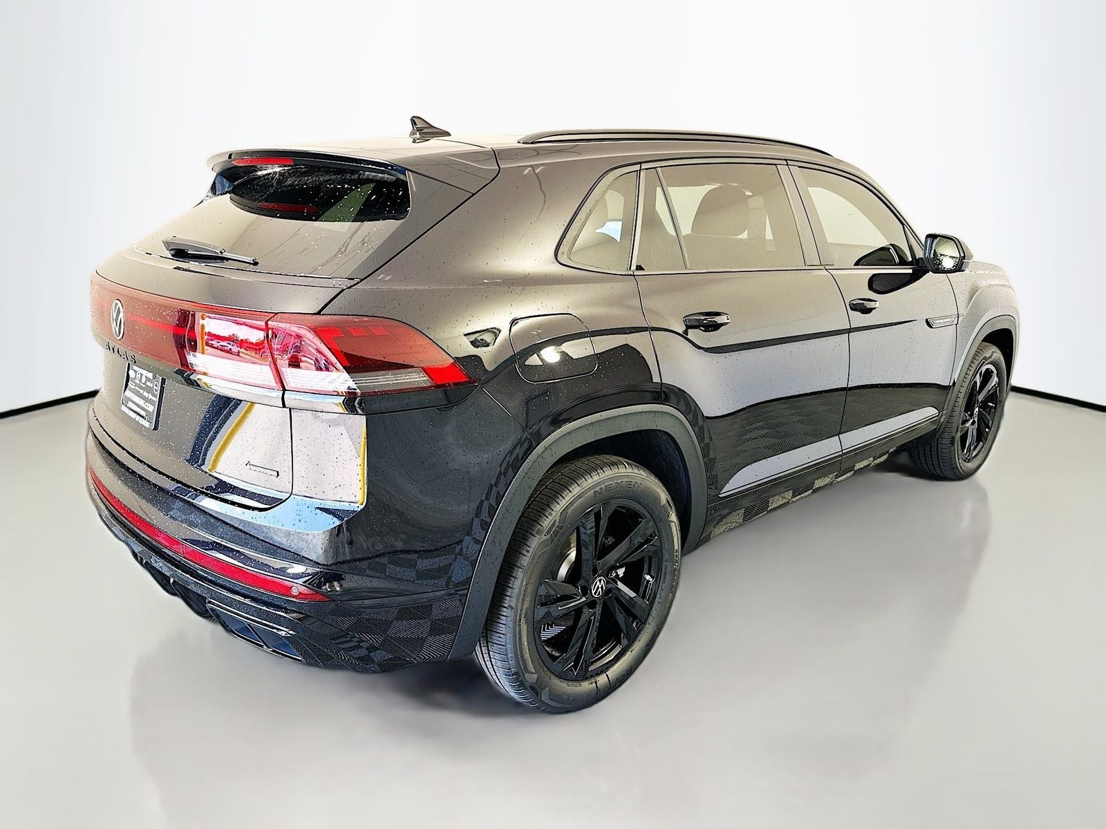 2026 Volkswagen Atlas Cross Sport 2.0T SEL R-Line Black