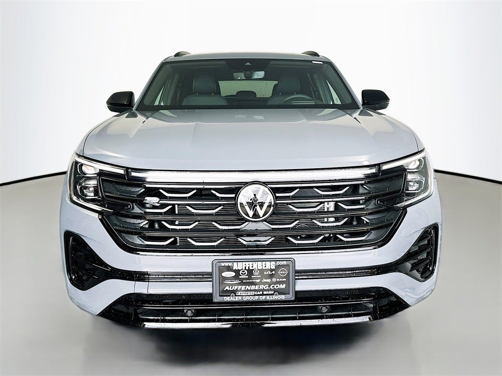 2026 Volkswagen Atlas Cross Sport 2.0T SEL R-Line Black