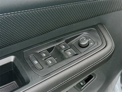 2026 Volkswagen Atlas Cross Sport 2.0T SEL R-Line Black