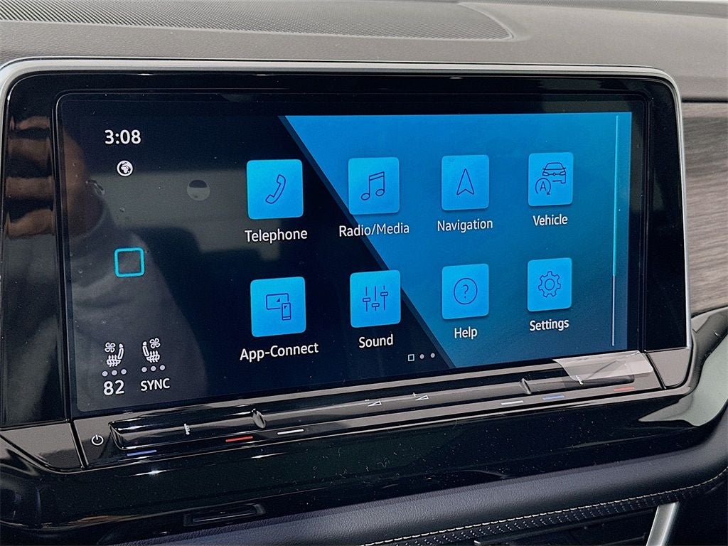 2026 Volkswagen Atlas 2.0T SEL