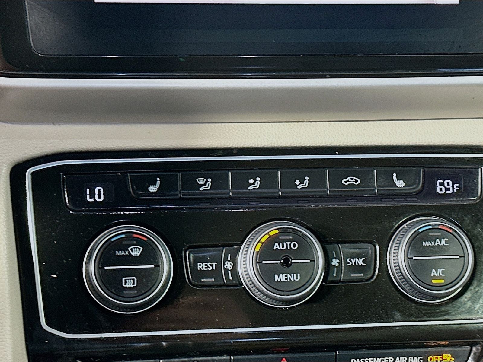 2022 Volkswagen Atlas 3.6L V6 SEL