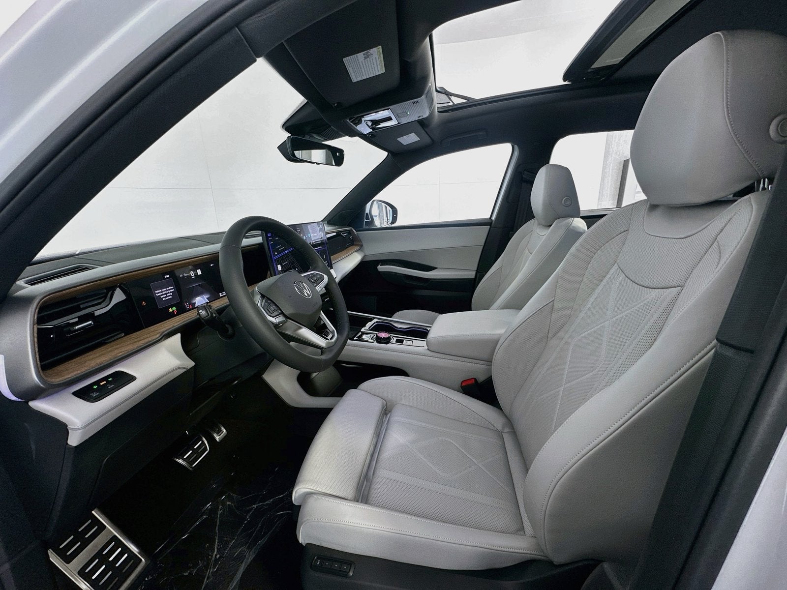 2027 Volkswagen Atlas 2.0T SEL