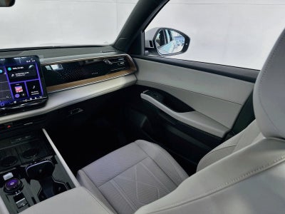 2027 Volkswagen Atlas 2.0T SEL