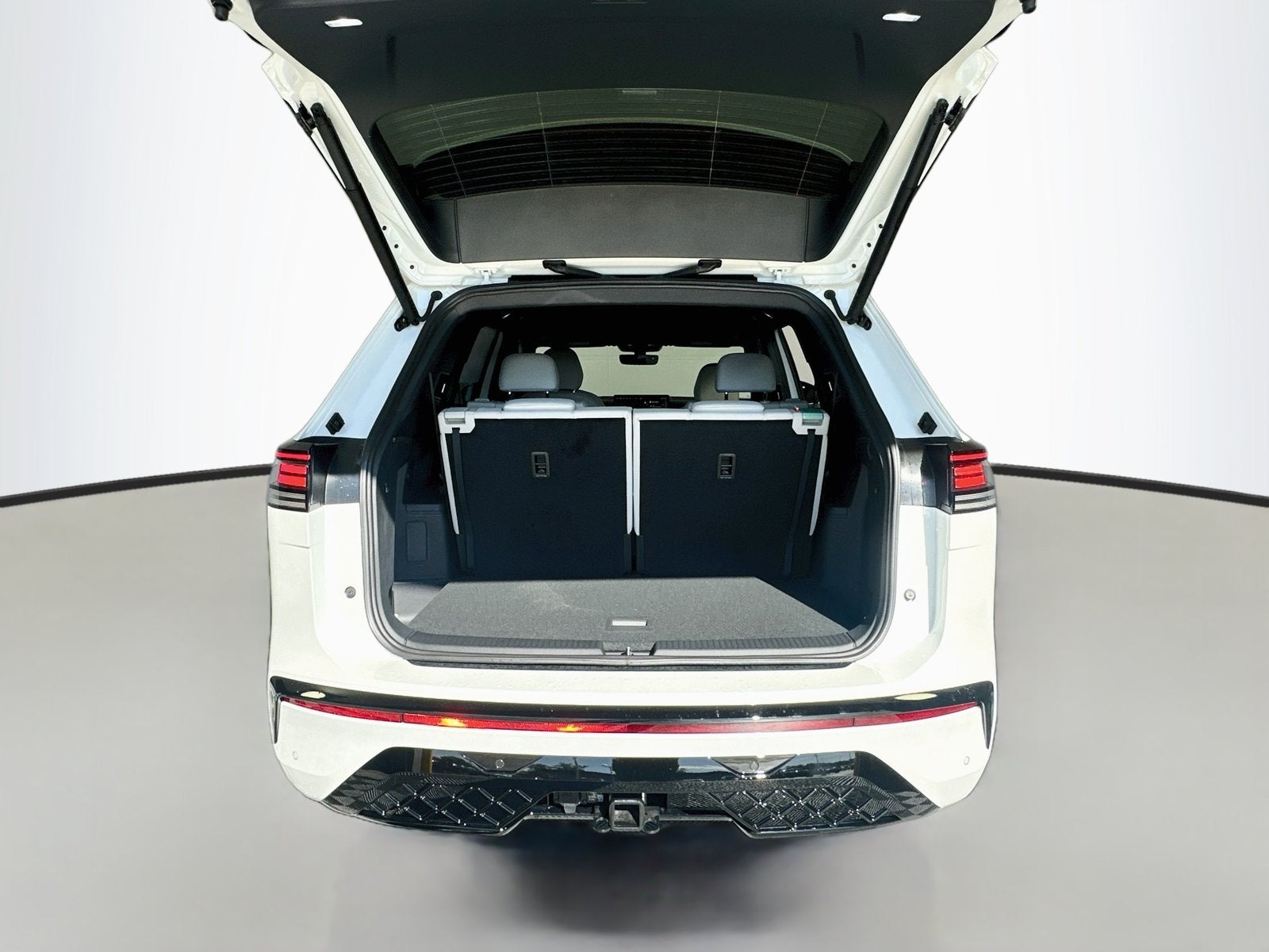 2027 Volkswagen Atlas 2.0T SEL