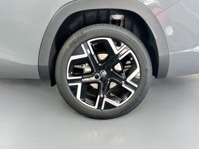 2027 Volkswagen Atlas 2.0T SEL