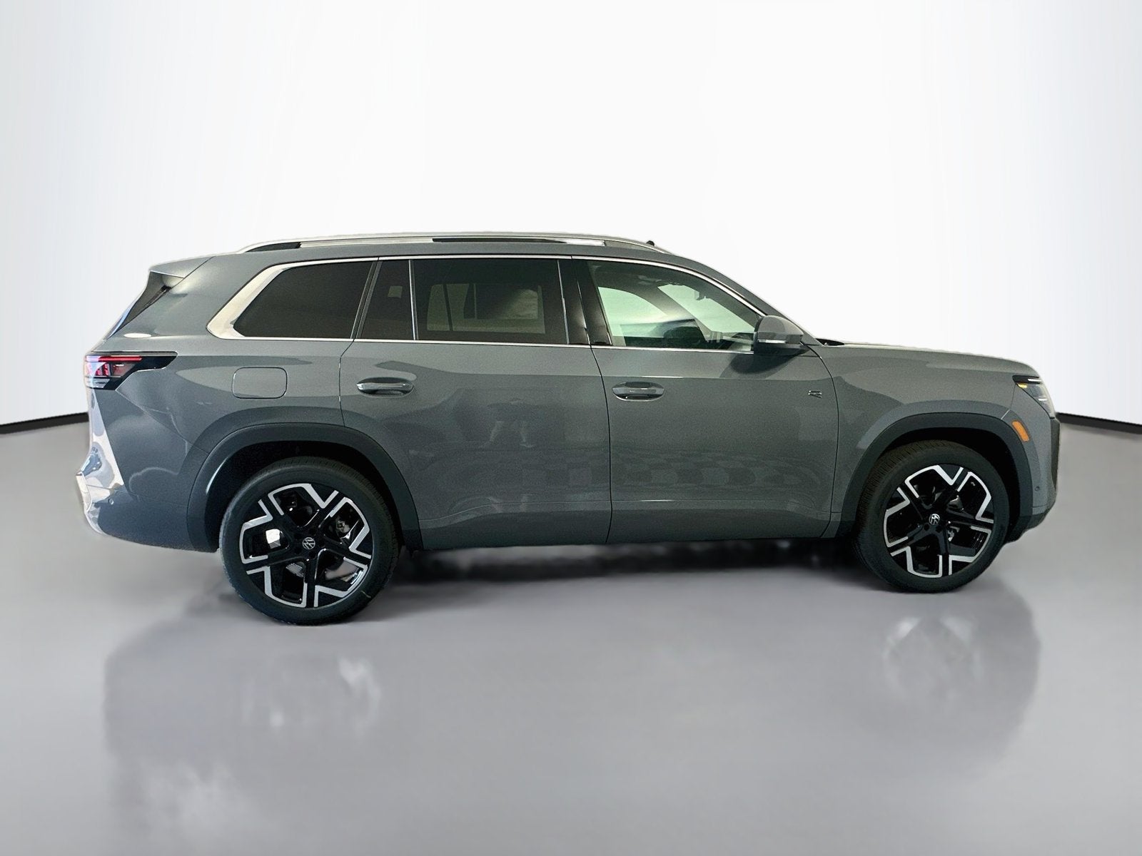 2027 Volkswagen Atlas 2.0T SEL
