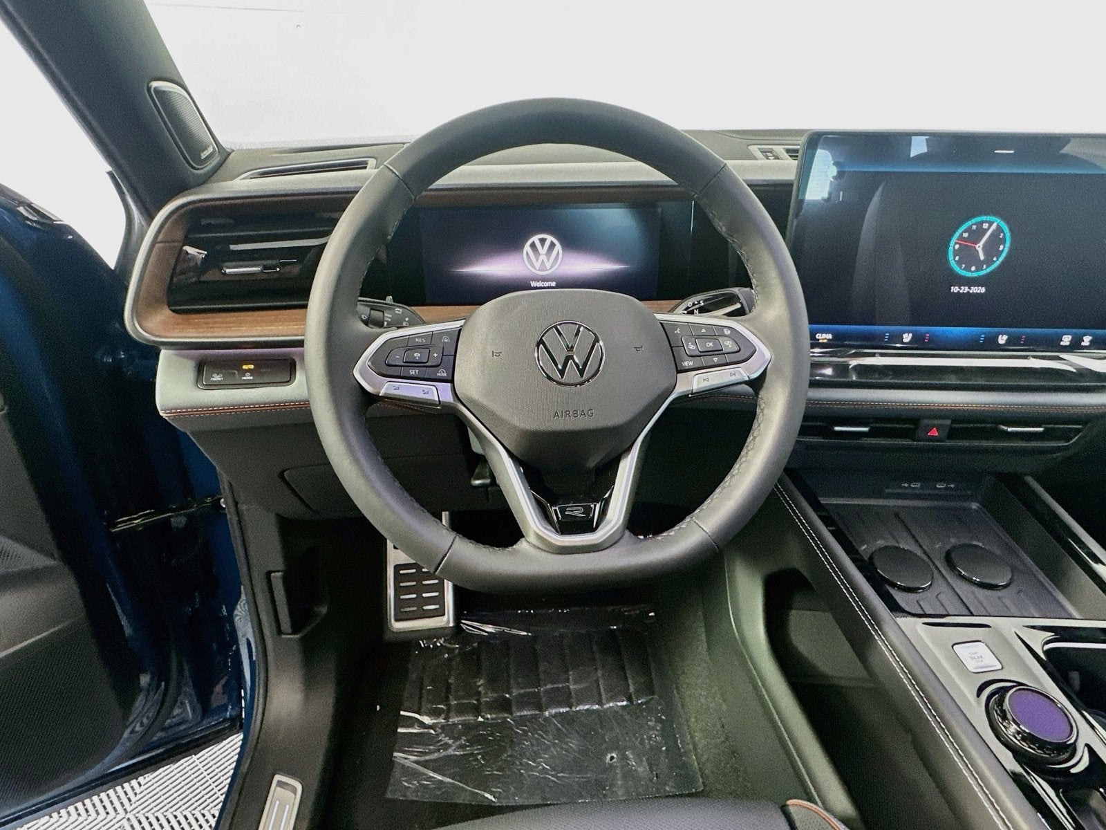 2027 Volkswagen Atlas 2.0T SEL