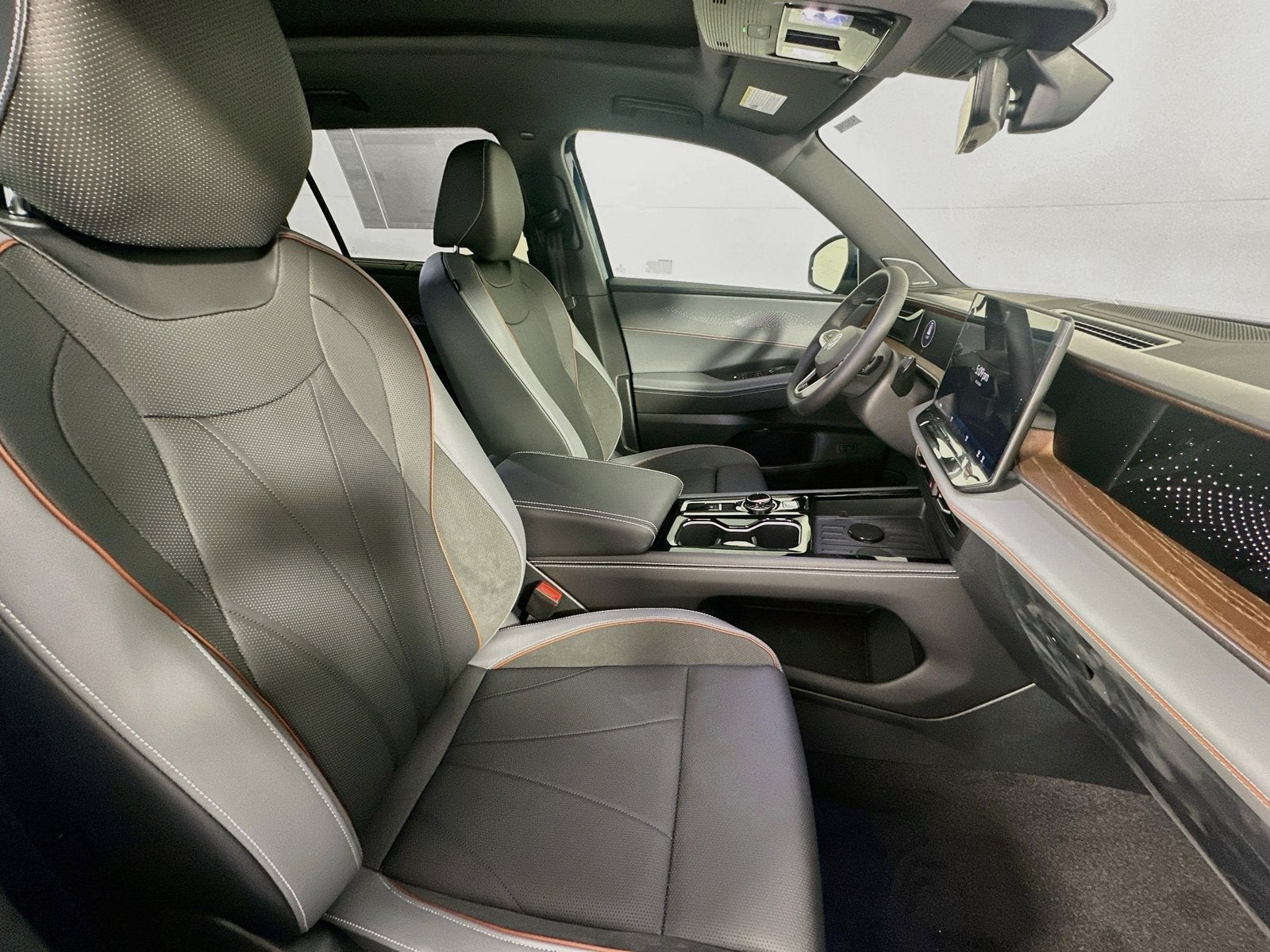 2027 Volkswagen Atlas 2.0T SEL