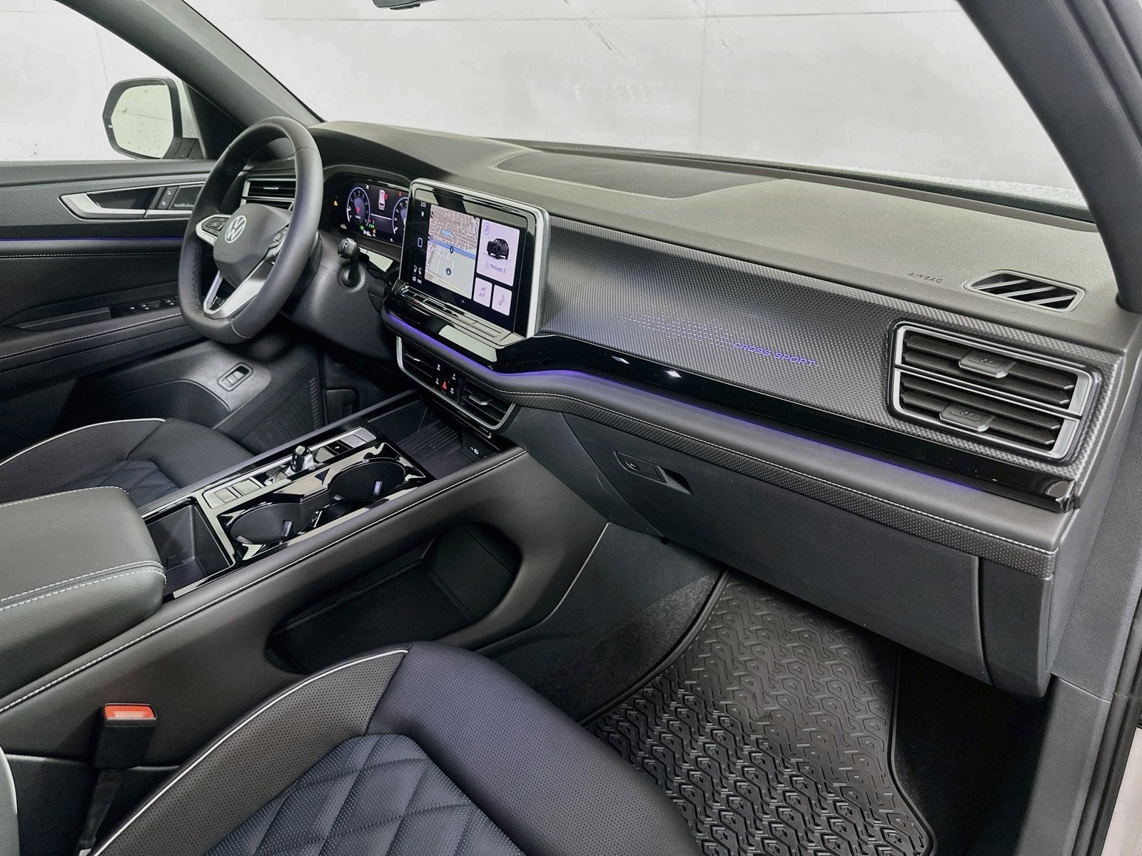 2026 Volkswagen Atlas Cross Sport SEL Premium R-Line