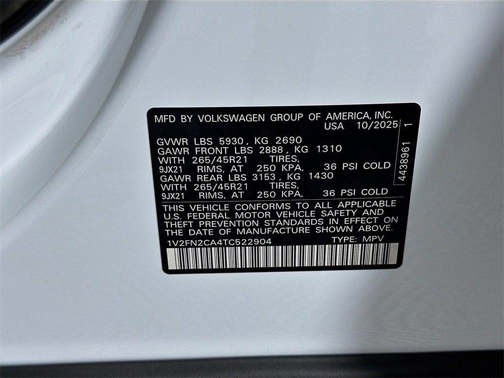 2026 Volkswagen Atlas 2.0T SEL Premium R-Line