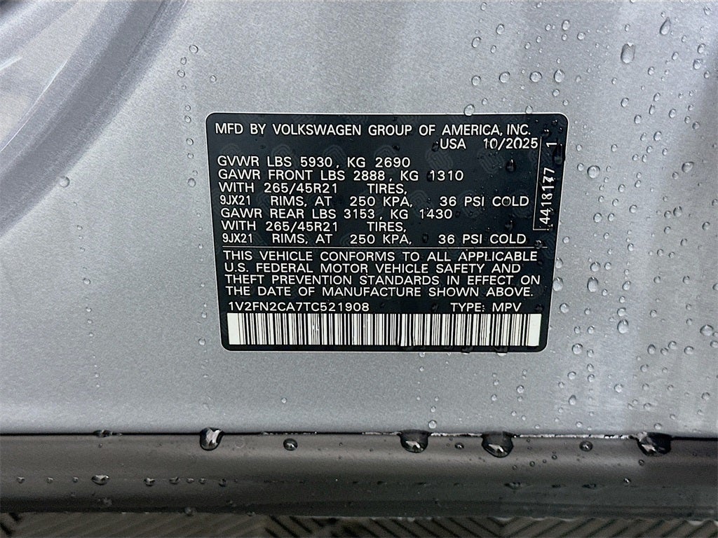 2026 Volkswagen Atlas 2.0T SEL Premium R-Line