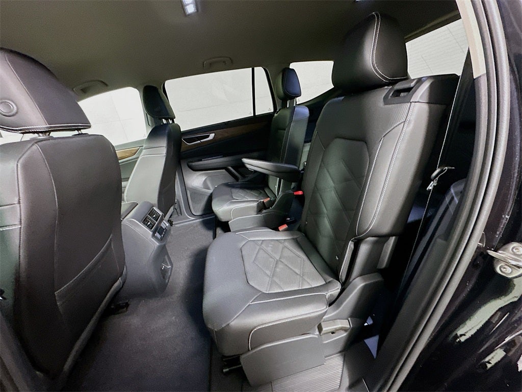 2026 Volkswagen Atlas 2.0T SE w/ Technology