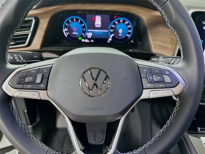 2026 Volkswagen Atlas 2.0T SE w/ Technology