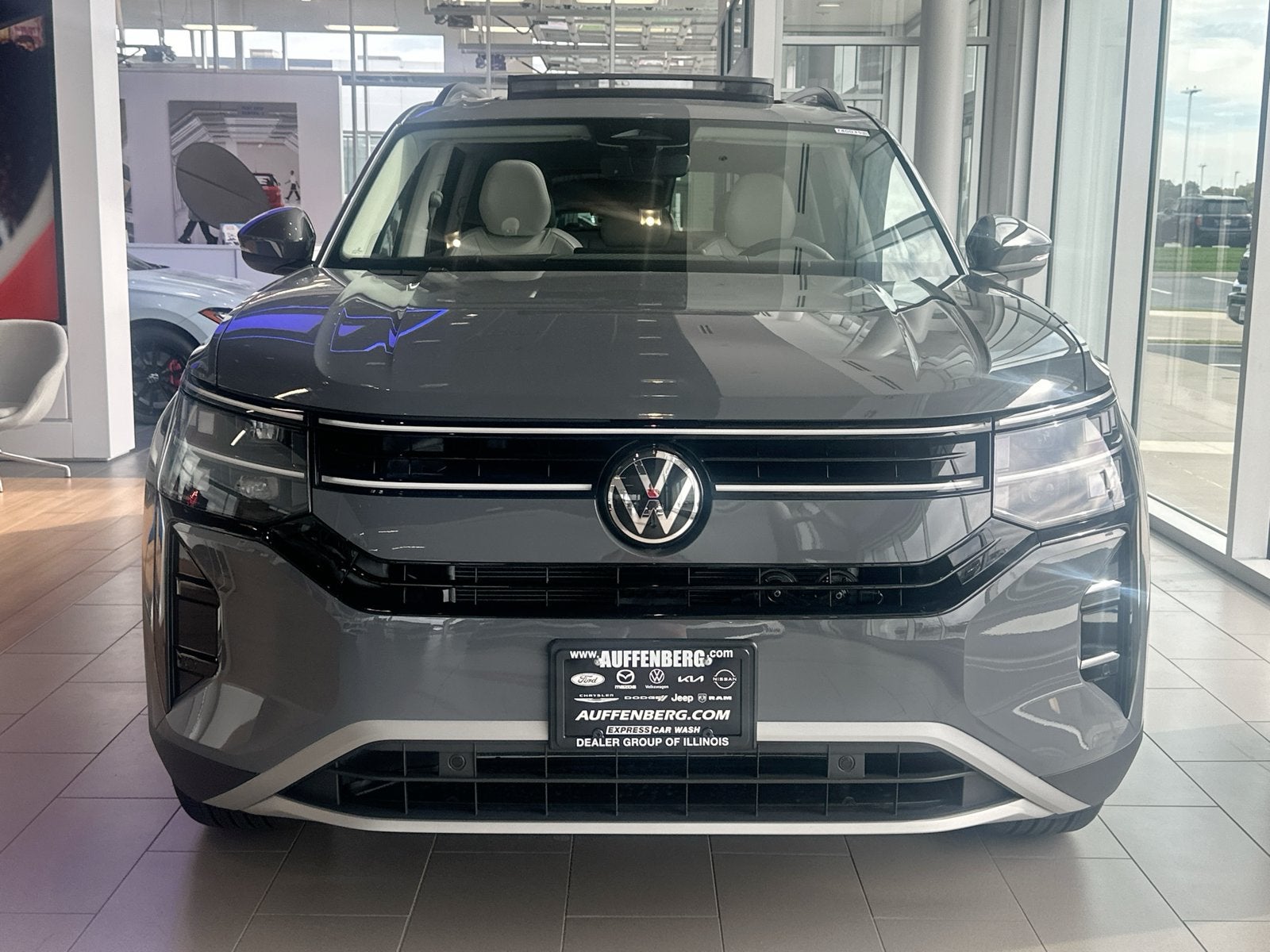 2027 Volkswagen Atlas SE w/Technology