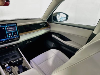 2027 Volkswagen Atlas 2.0T SE w/ Technology