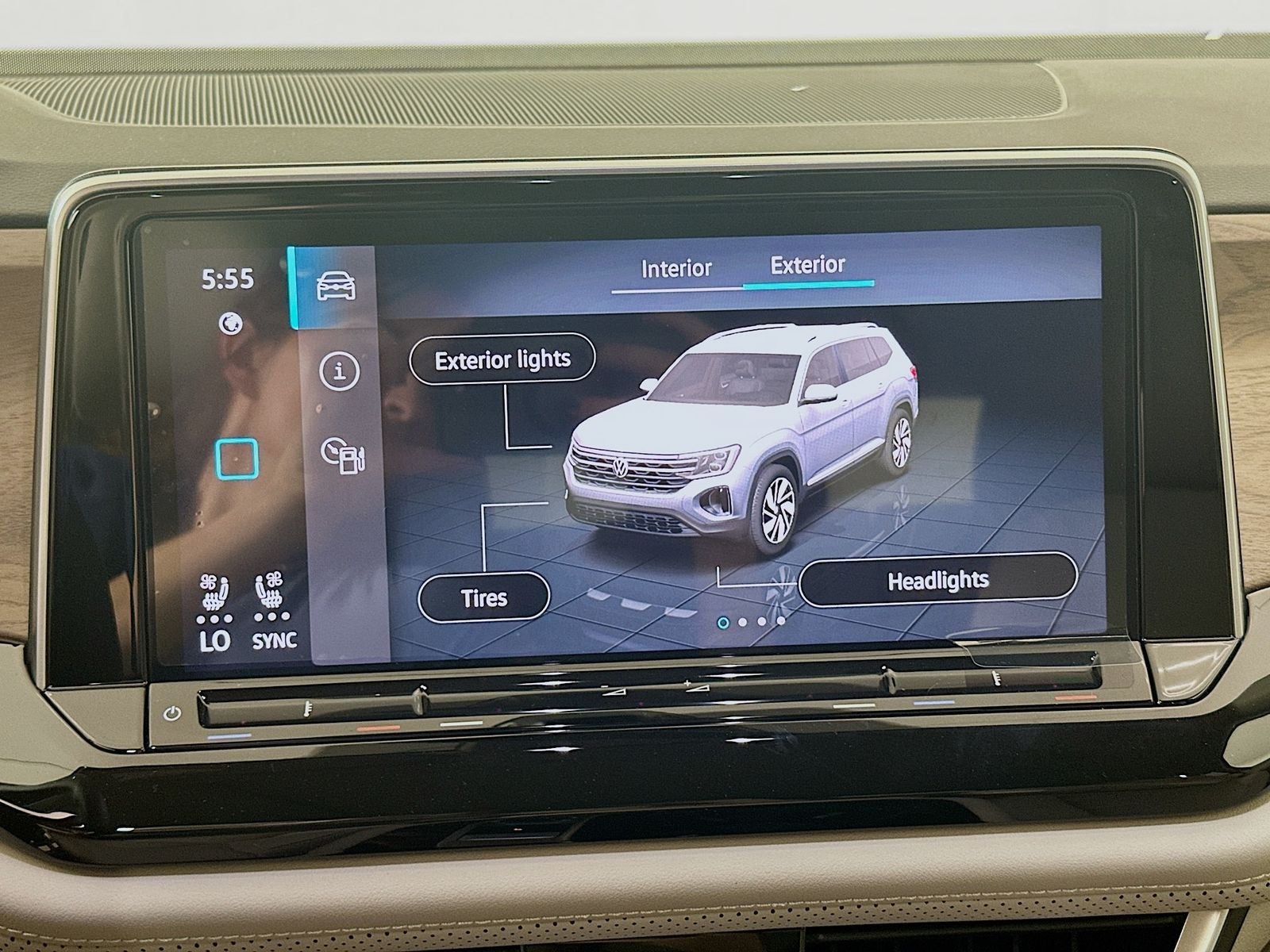 2026 Volkswagen Atlas 2.0T SE W/TECHNOLOGY