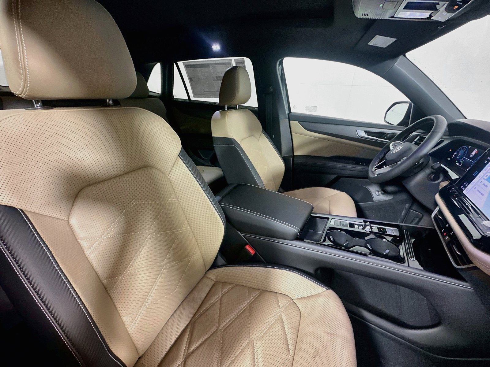 2026 Volkswagen Atlas Cross Sport 2.0T SE W/TECHNOLOGY