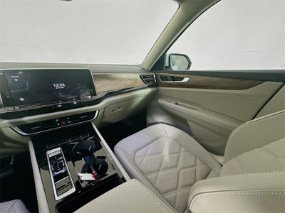 2026 Volkswagen Atlas 2.0T SE w/ Technology