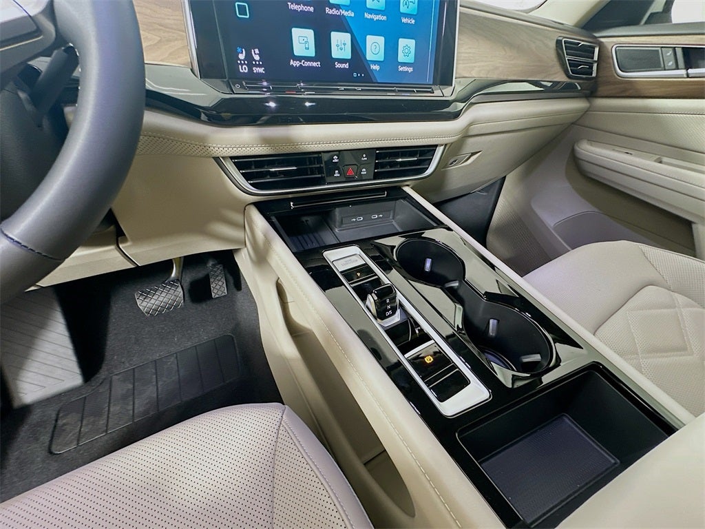 2026 Volkswagen Atlas 2.0T SE w/ Technology