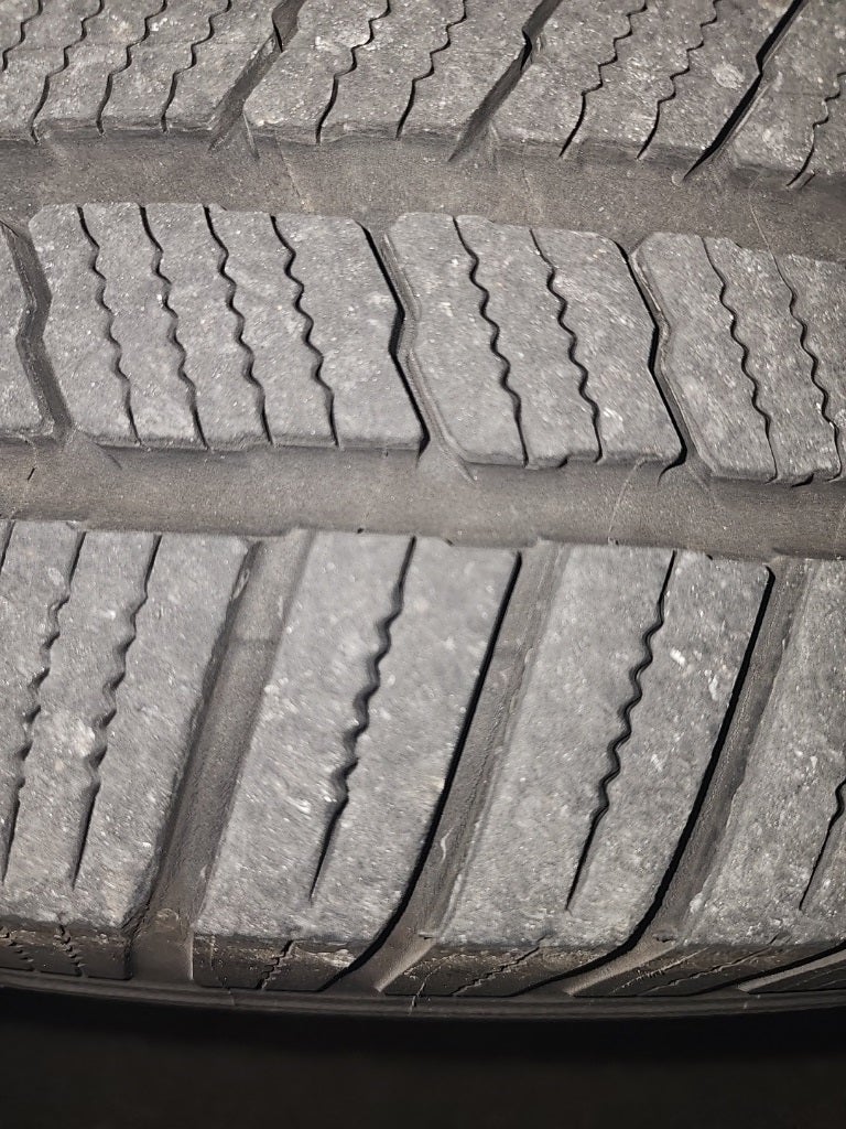 2021 Volkswagen Atlas 3.6L V6 SE w/Technology R-Line