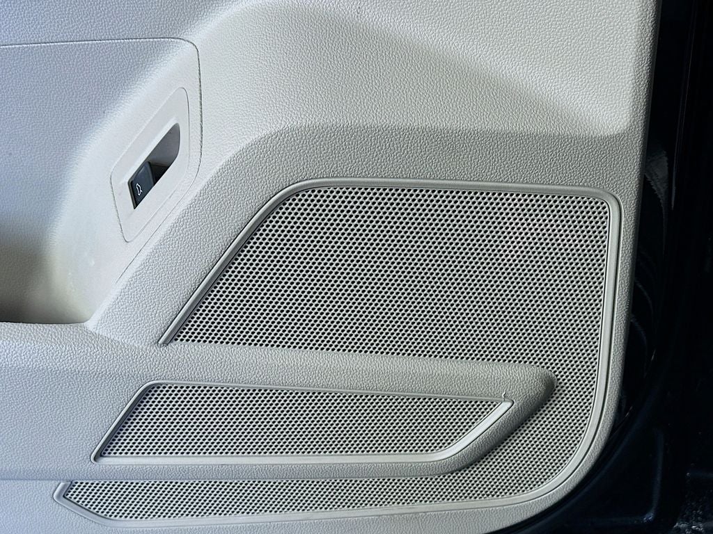 2022 Volkswagen Atlas 3.6L V6 SEL R-Line Black