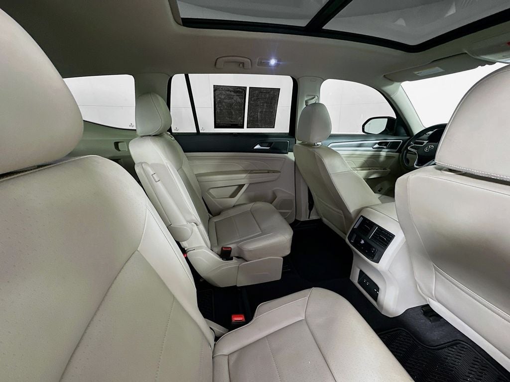2022 Volkswagen Atlas 3.6L V6 SEL R-Line Black