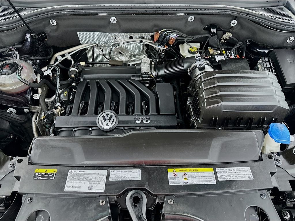 2022 Volkswagen Atlas 3.6L V6 SEL R-Line Black