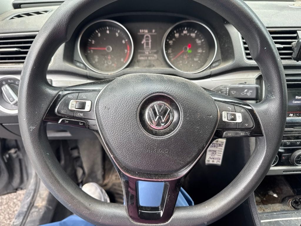 2017 Volkswagen Passat 1.8T S