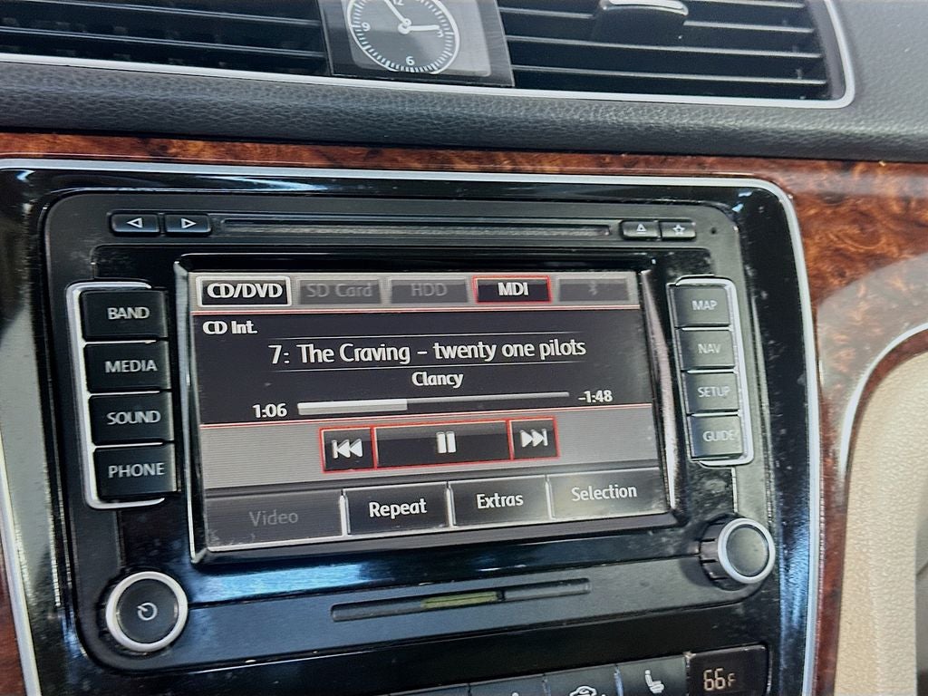 2013 Volkswagen Passat TDI SEL Premium