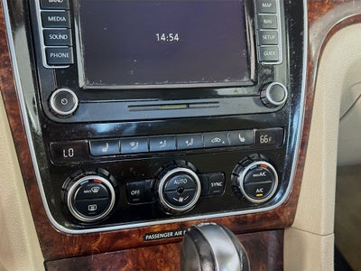 2013 Volkswagen Passat TDI SEL Premium