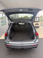2021 Volkswagen Tiguan SE R-Line Black
