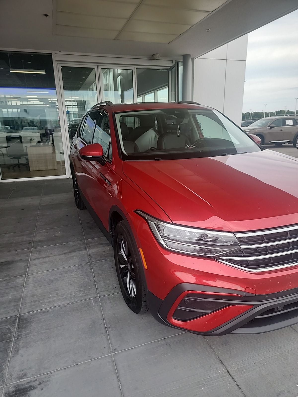 2022 Volkswagen Tiguan SE