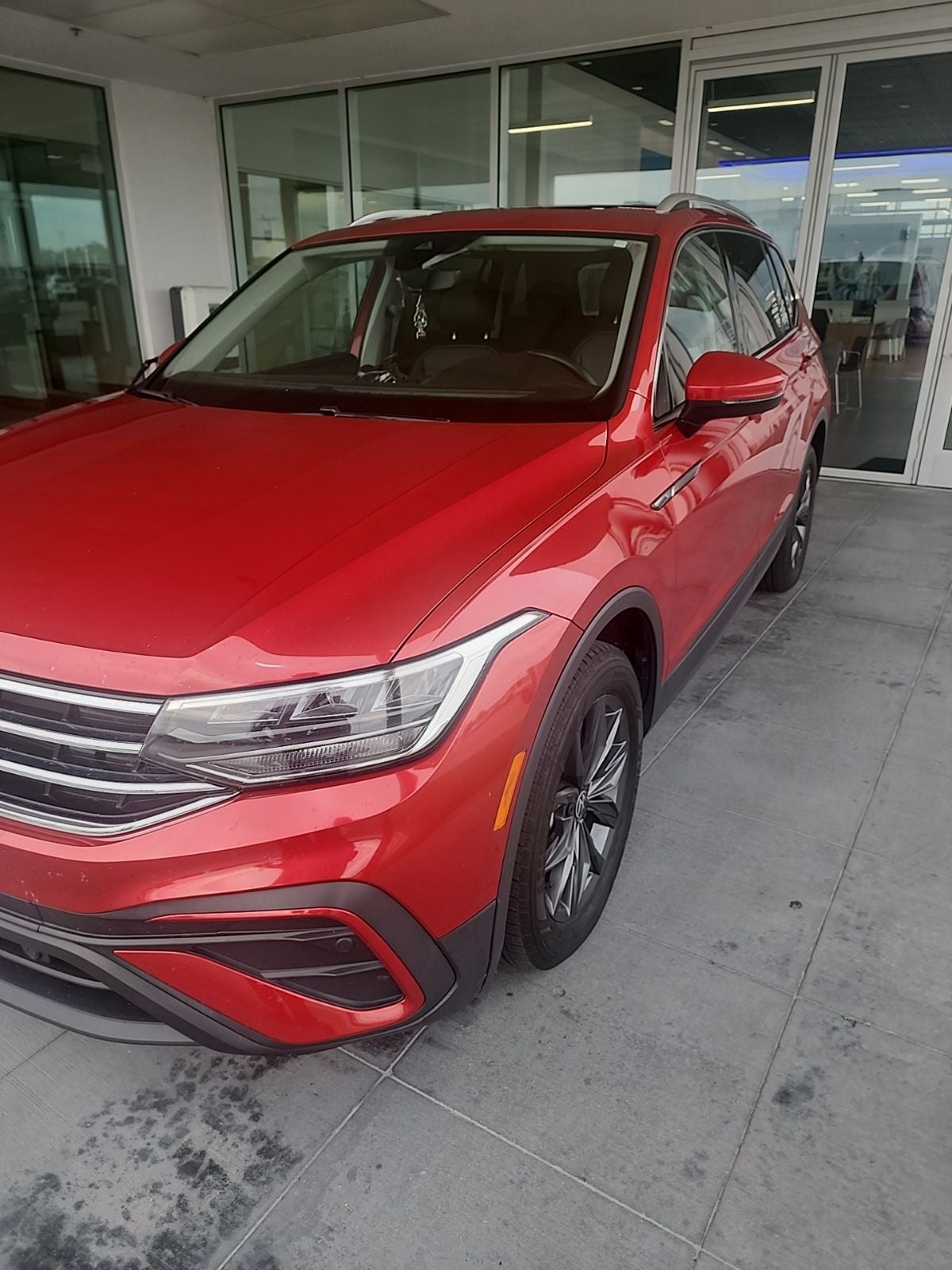 2022 Volkswagen Tiguan SE