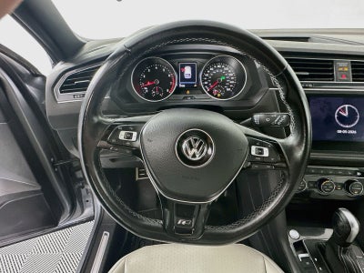 2021 Volkswagen Tiguan SE R-Line Black