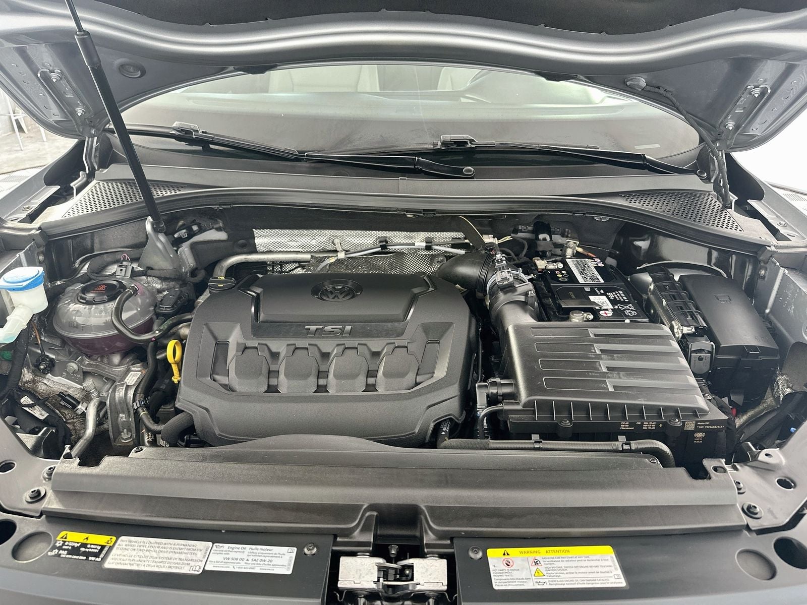 2021 Volkswagen Tiguan SE R-Line Black