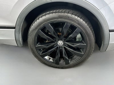 2021 Volkswagen Tiguan SE R-Line Black