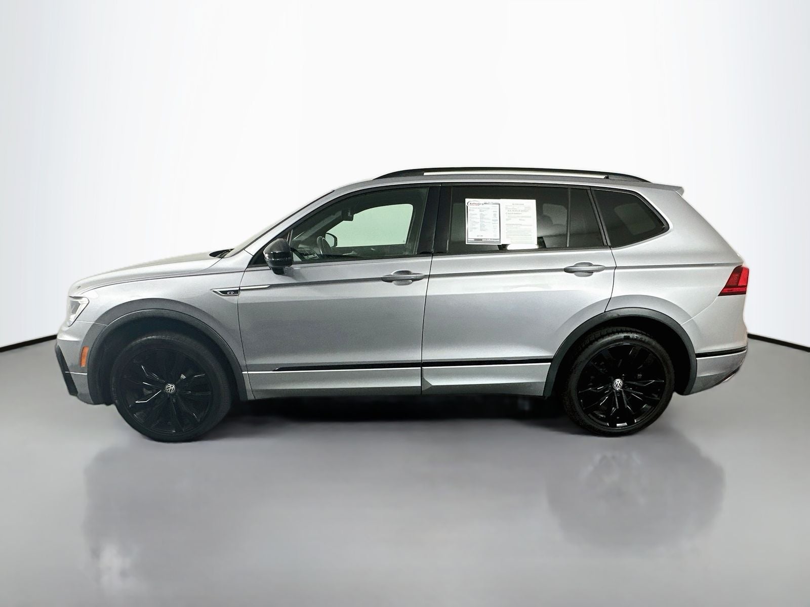 2021 Volkswagen Tiguan SE R-Line Black