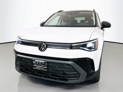 2026 Volkswagen Taos 1.5T SE Black
